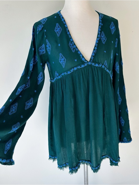 Free People Tops - Free People Diamond Embroidered Tunic Top Gauzy Sheer size Small Mermaid Forest